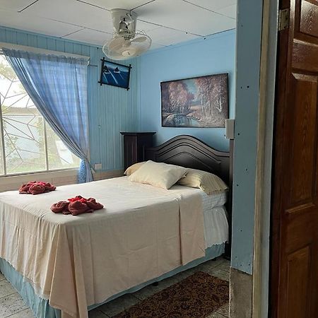 Hotel Margarita Sierpe Luaran gambar