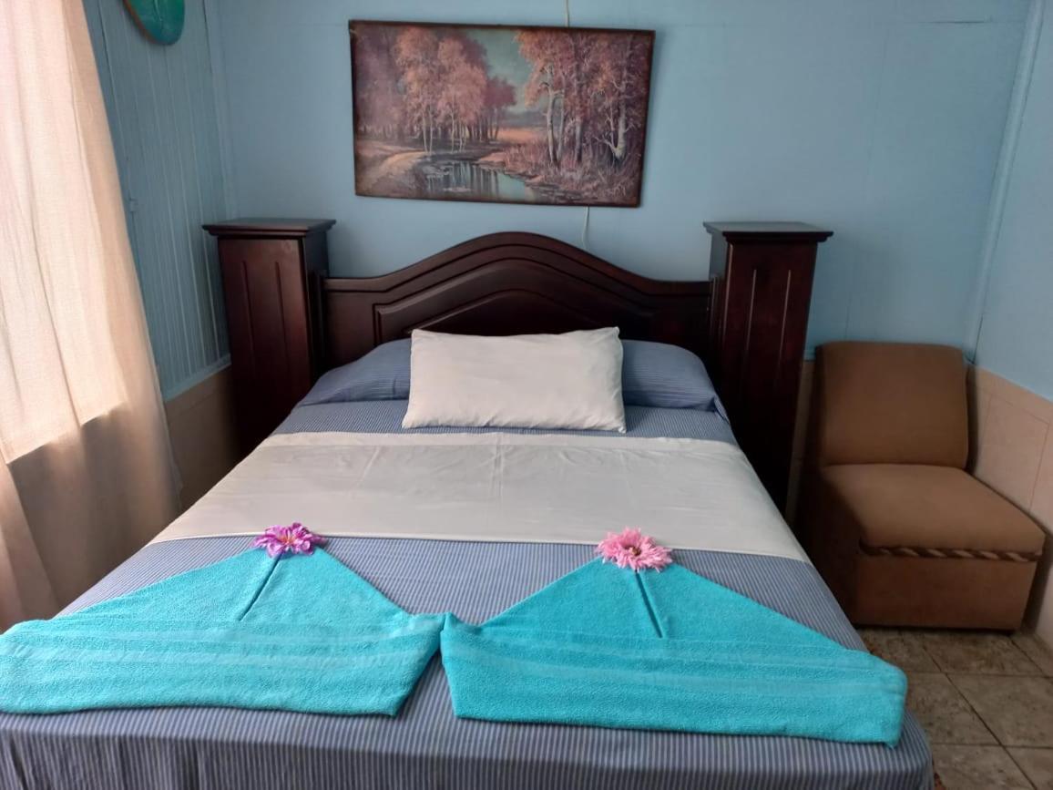 Hotel Margarita Sierpe Luaran gambar